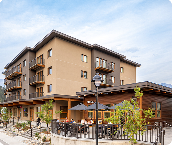 2story chalet 2 Oso